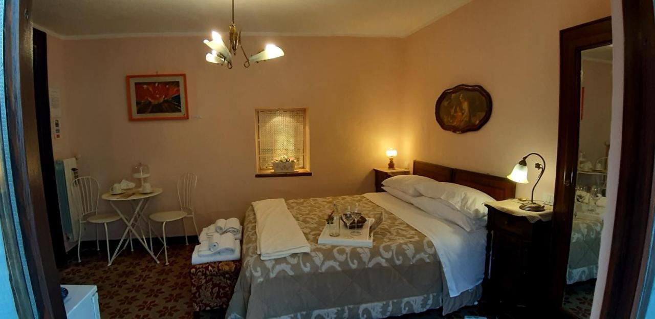 La Casa Del Pittore Di Petralia Petralia Soprana Exterior foto