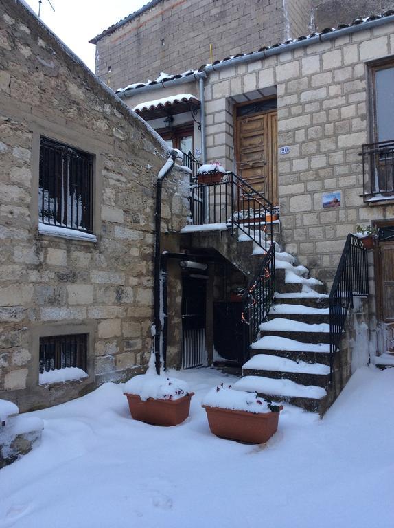 La Casa Del Pittore Di Petralia Petralia Soprana Exterior foto